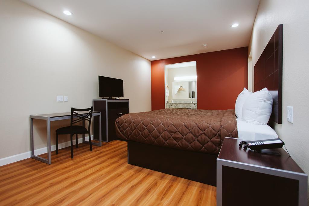 Palace Inn Houston Northwest 290 외부 사진