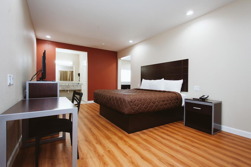 Palace Inn Houston Northwest 290 외부 사진